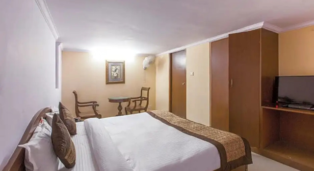 Номер Classic Hotel O Hotel Landmark Inn