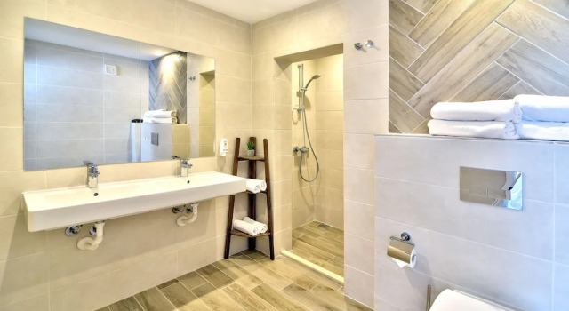 Люкс Deluxe iHotel Sunny Beach