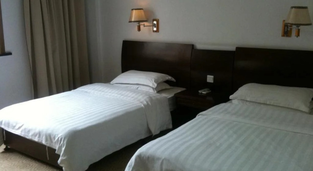 Suzhou Lanying Holiday Hotel, Book Hotel Suzhou China