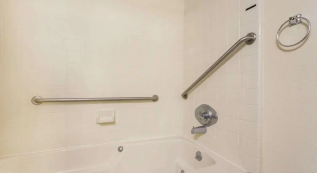 Двухместный номер Standard Howard Johnson by Wyndham Williamsburg