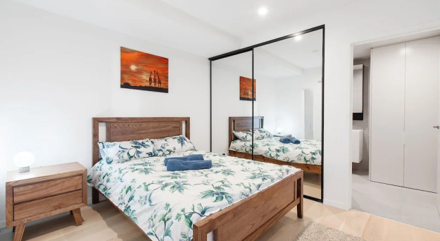 Entire Brand New 1BD  South Yarra, Varaa Hotelli South Yarra 