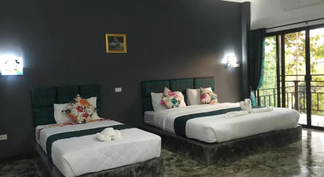Двухместный номер Deluxe с балконом Baan Rai Phufah Resort Chiangrai