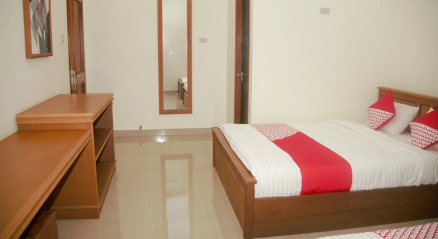 Oyo 600 Bukit Berahu Cottages, Rezerwuj Hotel Belitung Belitung Island