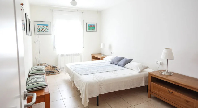 Pleasant Holiday Home in Vilacolum With Shared Swimming Pool