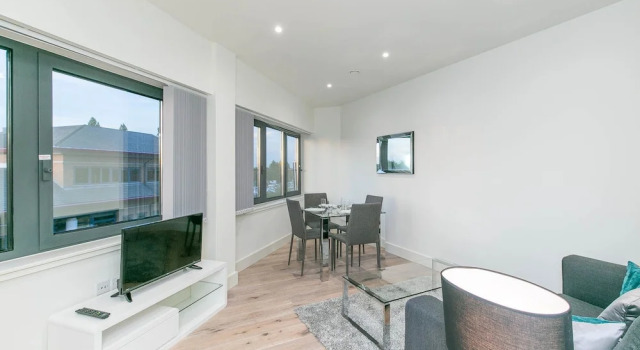 Двухместные апартаменты Luxury Deluxe Heathrow Apartments & Parking