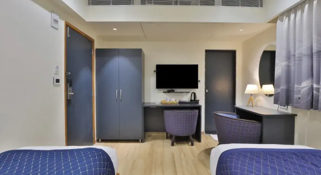 Двухместный номер Premium FabHotel Prime Empyrean