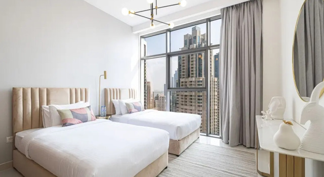 3Br + Maid Close To Burj Khalifa Dubai Mall, Забронировать Дом для отпуска Дубай Эмират Дубай, рядом с Дубайский аквариум