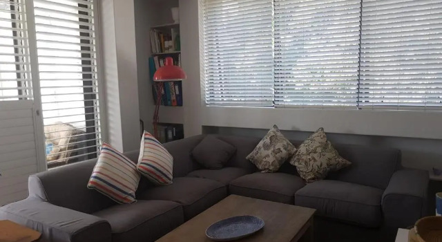 Апартаменты Modern, centrally located Dorp street Apartment