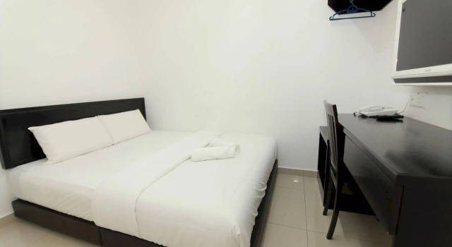 Hotel Alam Indi, Varaa Hotelli Hotellit Johor pysäköinnillä, Pysäköinti