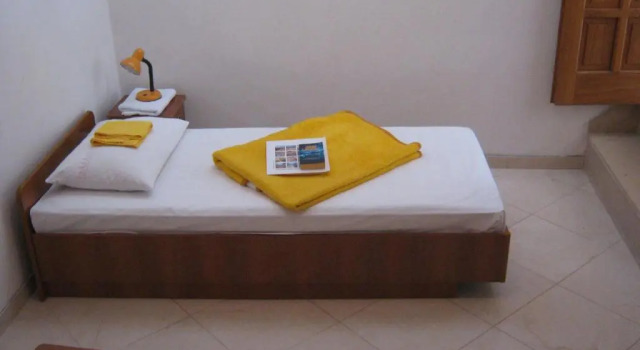 Apartments And Rooms Artemida