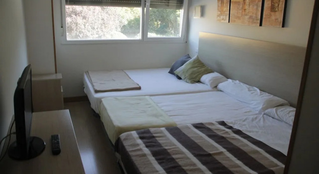 Четырёхместный номер Standard HOSTAL FRANCISCO SALINAS