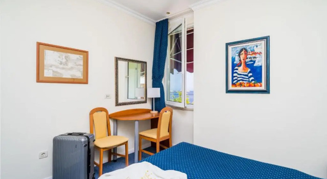 Полулюкс Boutique & Beach Hotel Villa Wolff