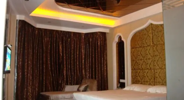 Люкс Huasheng Hotel
