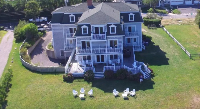 Люкс с балконом Payne's Harbor View Inn