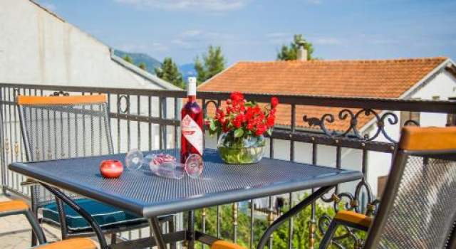 Holiday Home Mirela, Забронировать Апартаменты/квартира Оребич Pelješac