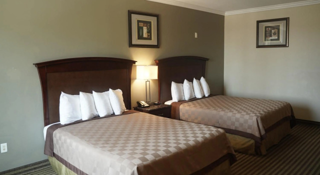 Harbor Inn & Suites, Забронировать Отель Отели Гарден-Гроув с парковкой, Парковка