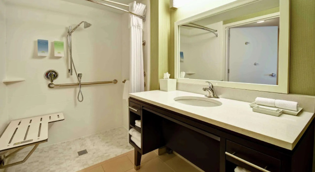 Четырёхместный люкс Home2 Suites by Hilton Atlanta Norcross