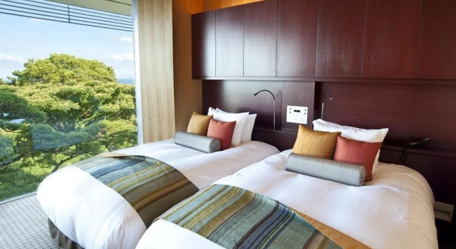 Atami Kaihourou Hotel, Boek Hotel Hotels in Tokai met parkeren, Parkeren