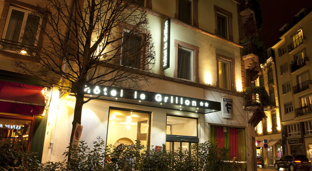 Le Grillon