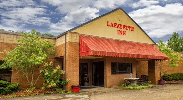 Lafayette Inn