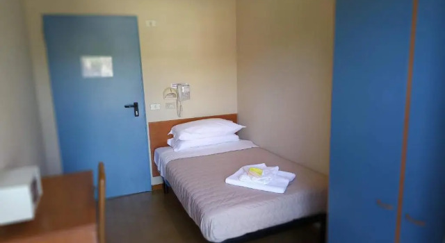 Одноместный номер Standard Hotel President