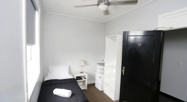 Номер Economy The Lakes Hotel