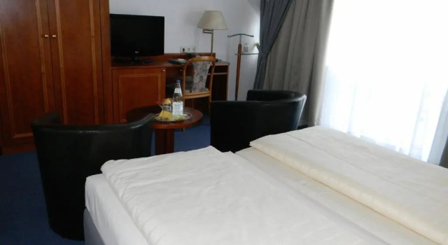 Трёхместный номер Standard Hotel Stadt Norderstedt