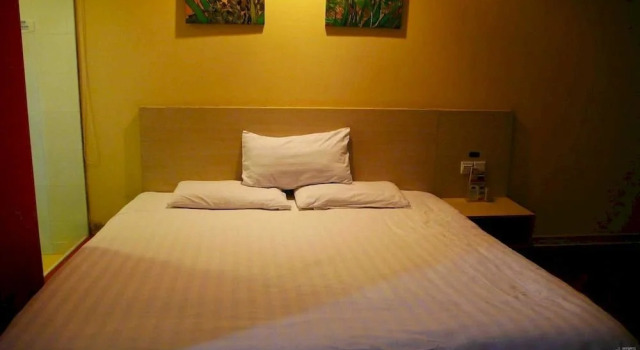 Hanting Hotel (Dujiangyan Xuanhuamen), Prenota Hotel Hotel a Chengdu con parcheggio, Parcheggio