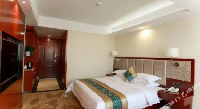 Huachen Hotel, Rezerwuj Hotel Hotele 3-gwiazdkowe w Chengguan, 3*