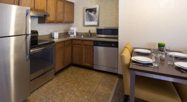 Семейный люкс с 2 комнатами Residence Inn by Marriott Fort Collins