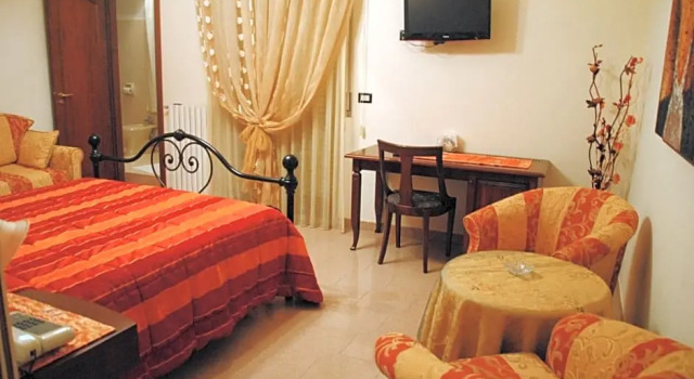 Hotel Ristorante la Siesta, Varaa Hotelli Pietrapaola Calabria