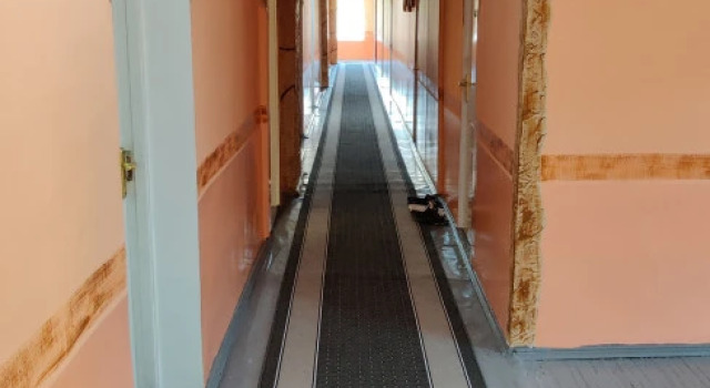 Farko Hostel, Book Hostel / Vandrerhjem Hoteller i Andizhan med parkering, Parkering