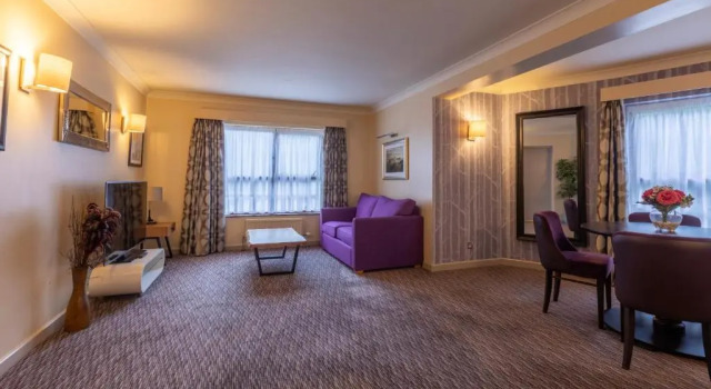 Люкс Gloucester Robinswood Hotel By Sunday