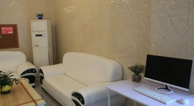 Green Tree Inn Haikou Airpot Shuttle Bus Xiakan Station Shell Hotel, Prenota Hotel Hotel a Hainan con parcheggio, Parcheggio