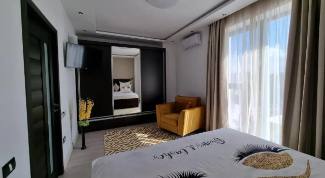 DREAM DUPLEX by seaside, Забронировать Отель Отели Констанцы с парковкой, рядом с Tabacariei Lake, Парковка