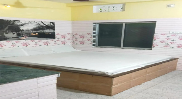 SPOT ON 82562 Hotel Shri Mandir, Prenota Hotel Puri Orissa