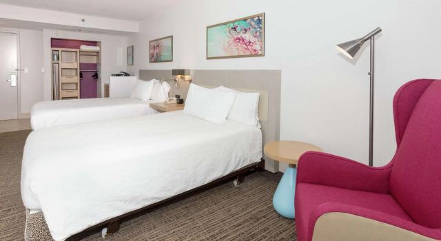 Четырёхместный номер Standard Hilton Garden Inn Saint Augustine Beach