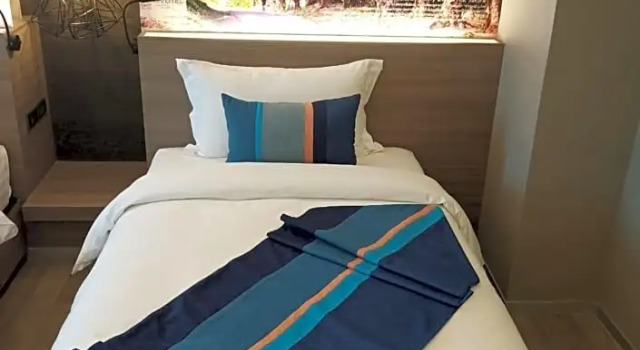 Люкс Bizotel Premier Hotel & Residence