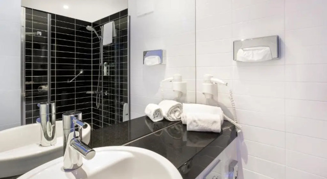 Номер Standard Holiday Inn Express Friedrichshafen by IHG