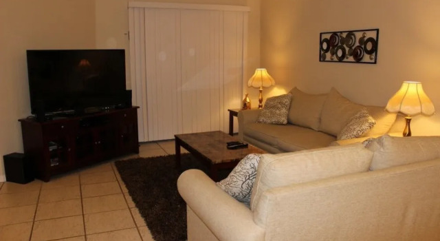 Aco66067 - Lake Berkley - 4 Bed 2 Baths Villa, Rezerwuj Willa Hotele w Kissimmee z basenem, Basen