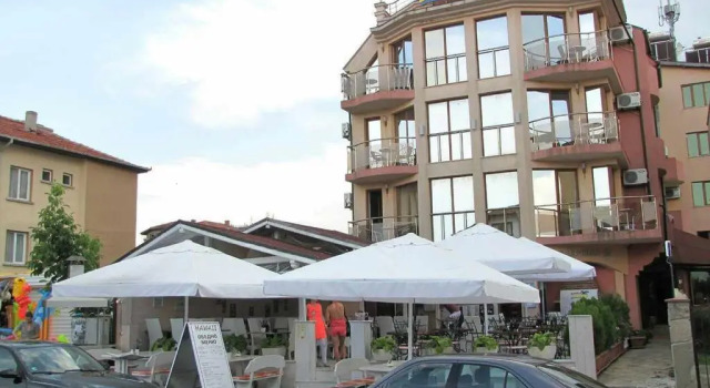 Hotel Hawaii, Забронировать Отель Отели Побережья Варны 3 звезды, 3*