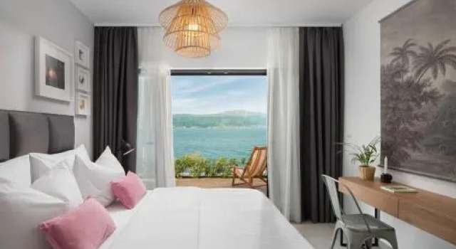 Olive Hill House - first floor, Buchen Sie Hotel Hotels in Gespanschaft Split-Dalmatien mit Pool, Schwimmbad