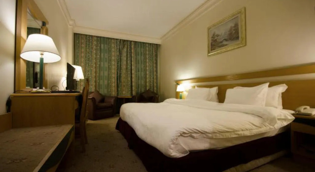 Номер Deluxe Hofuf Hotel