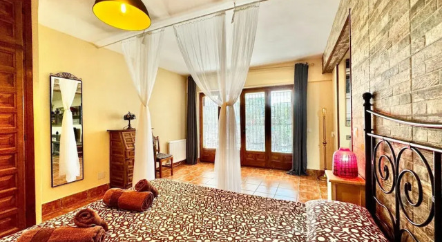 Apartment in Galapagar With Private Terrace, Varaa Huoneisto Hotellit Madridin maakunta pysäköinnillä, Pysäköinti