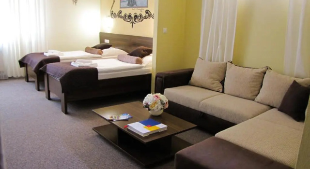 Апартаменты Superior Grand Hotel Senica, Garni