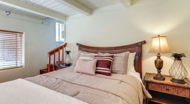 Route 66 Retreat: Dog-friendly Home in Williams, Забронировать Отель Отели Уильямс с парковкой, Парковка