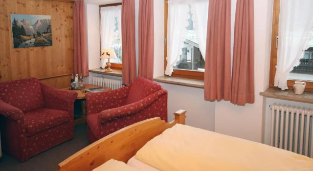 Hotel Alpensonne, Забронировать Отель Миттелберг 
