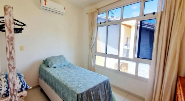 Colibri apto 17 duplex a 50 metros da Praia de Taperapuan, Забронировать Отель Praia de Taperapuan 