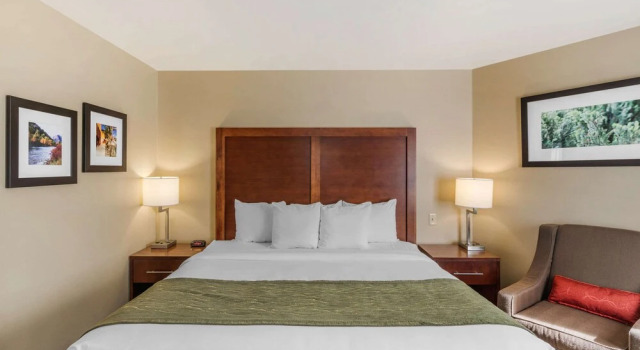 Двухместный люкс с видом на горы Comfort Inn Missoula near University