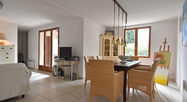 Lovely Villa in Soleil d'Oc with Swimming Pool, Boek Villa Vakantiehuizen in Aude, Cottage